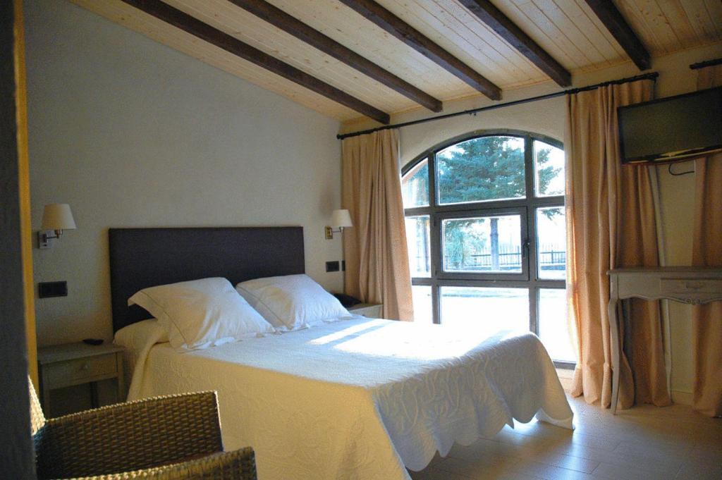 Hotel Mas El Cuquello Els Ibarsos Quarto foto