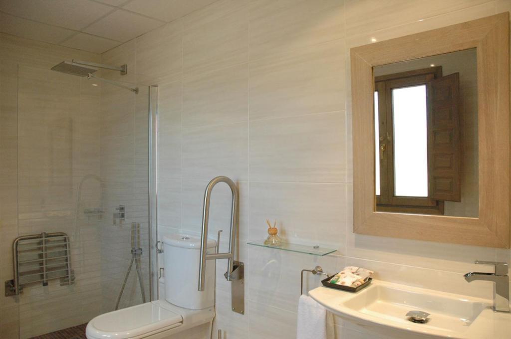 Hotel Mas El Cuquello Els Ibarsos Quarto foto